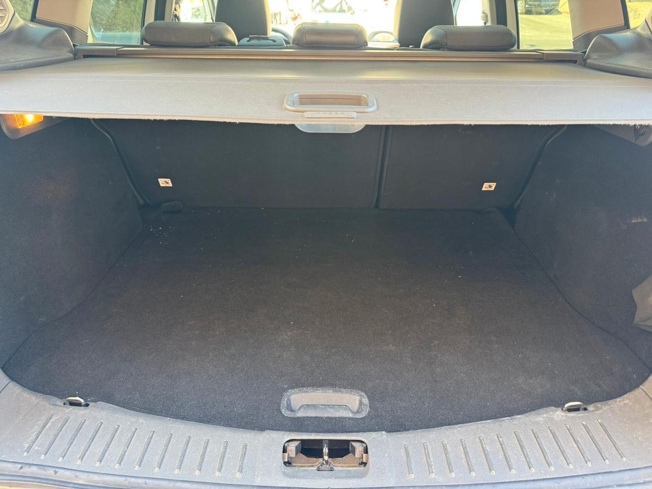 Ford Kuga Kuga+ 2.0 TDCi 136 CV 2WD DPF