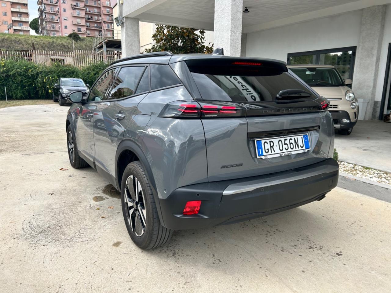 Peugeot 2008 PureTech 100 S&S Allure