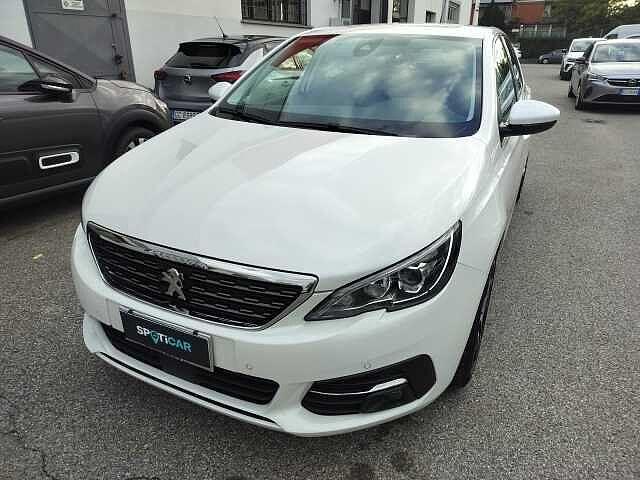 Peugeot 308 1.5 BlueHDI Allure 130 EAT8