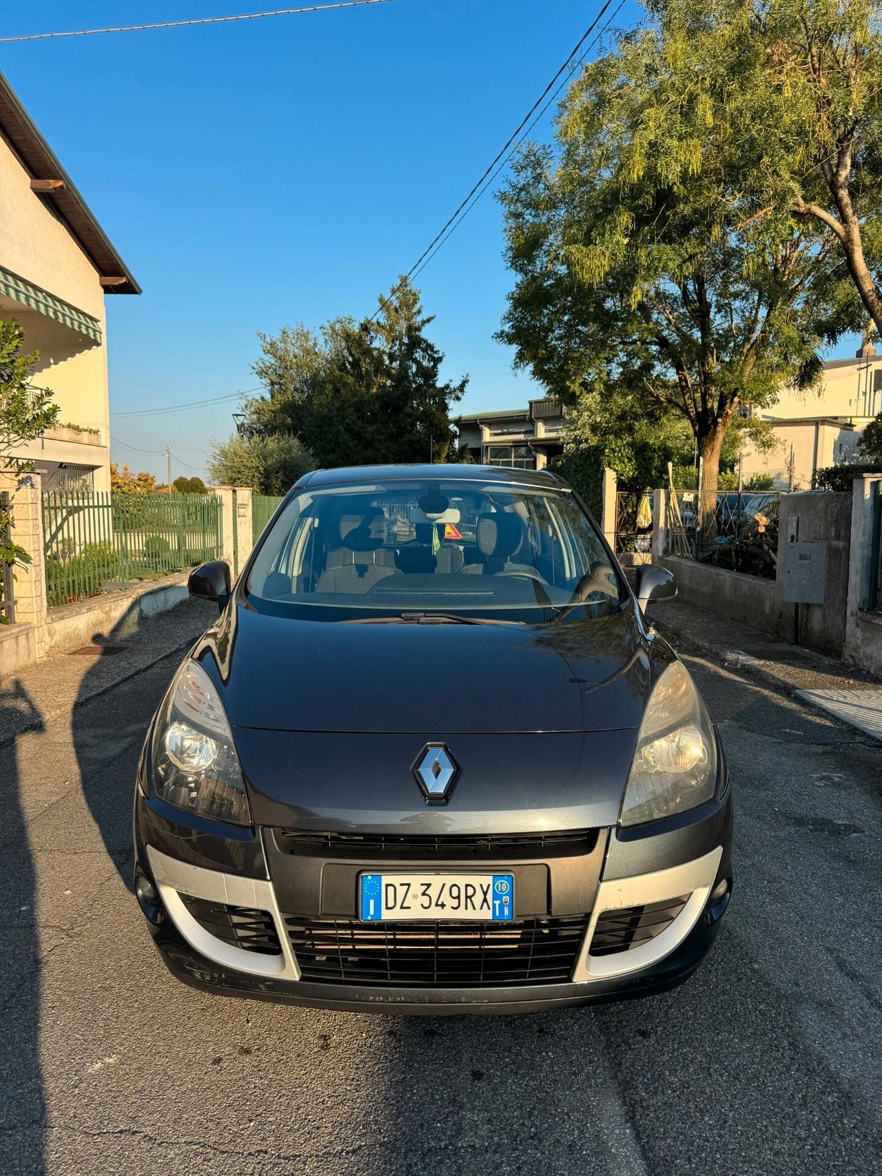 Renault Scenic Scénic X-Mod 1.5 dCi 110CV Luxe