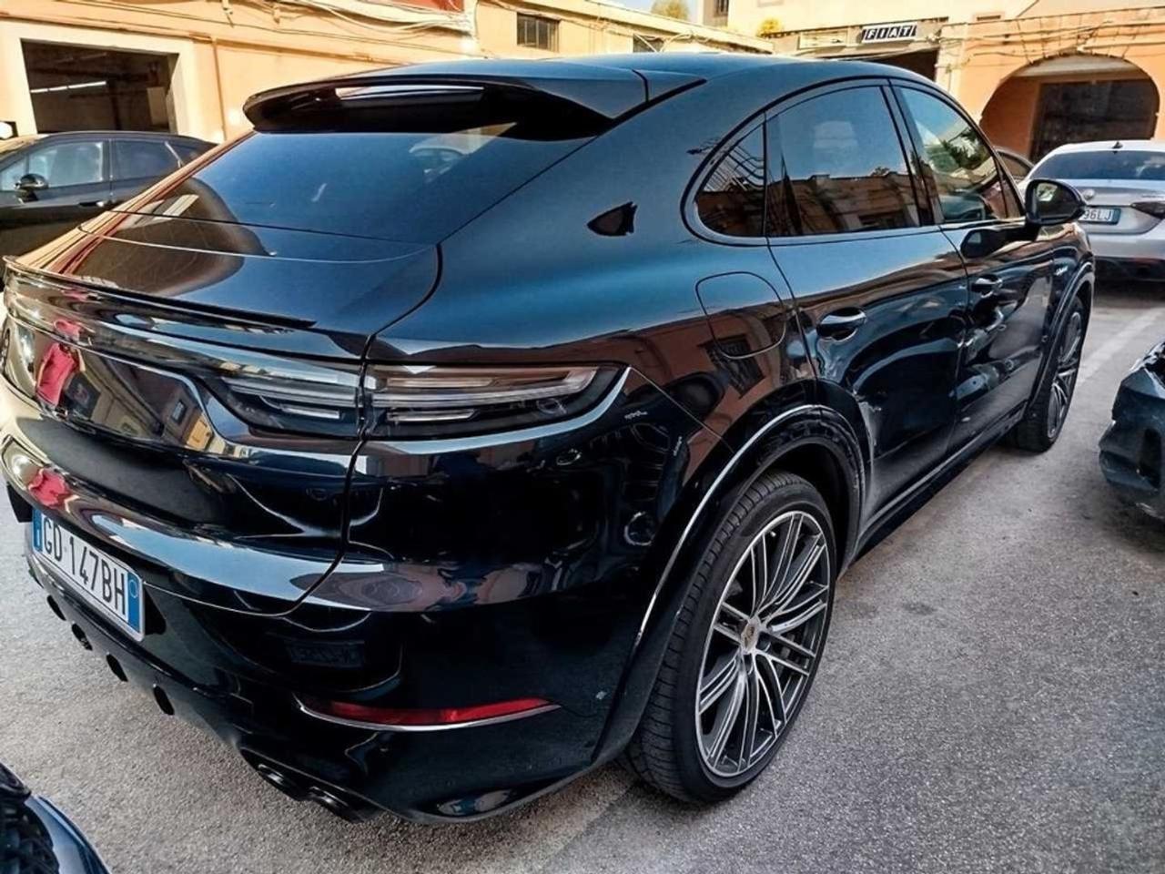 Porsche Cayenne Coupé 3.0 V6