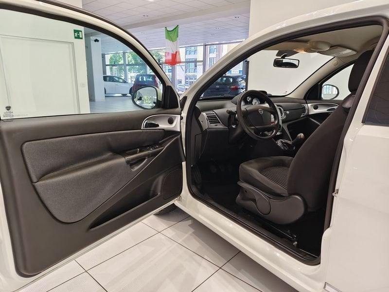Lancia Ypsilon Ypsilon 1.3 mjt 16v Diva E5*DIESEL*