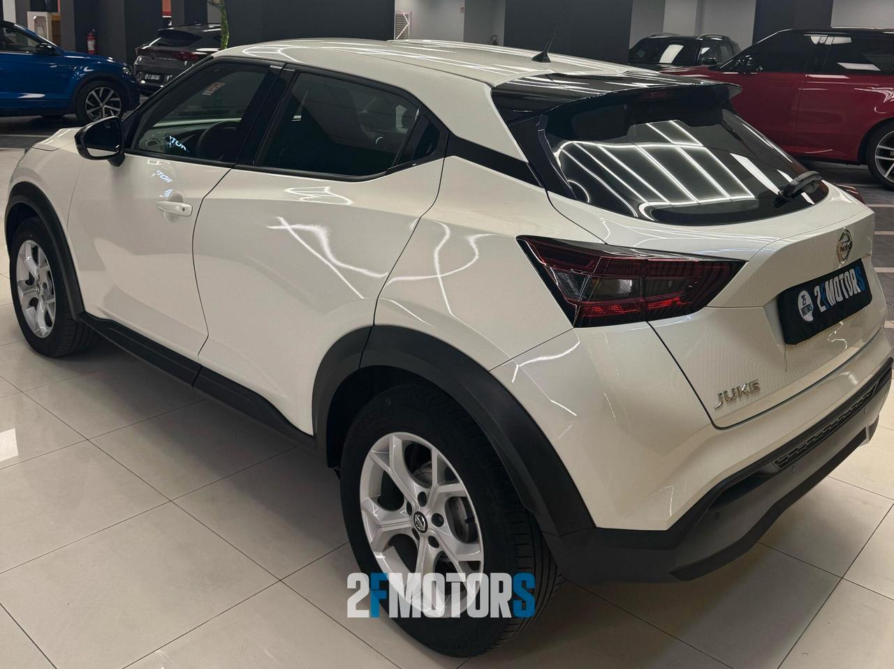Nissan Juke 1.0 DIG-T 117 CV N-Connecta
