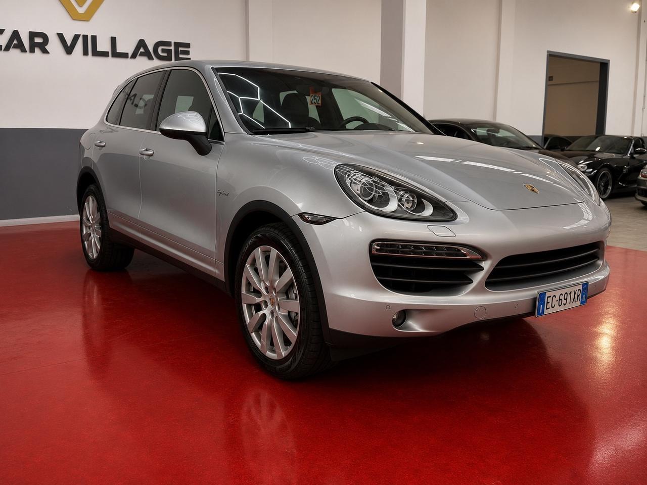 Porsche Cayenne 3.0 e-hybrid
