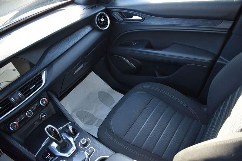 Alfa Romeo Stelvio Stelvio 2.2 Turbodiesel 160 CV AT8 RWD Super Business
