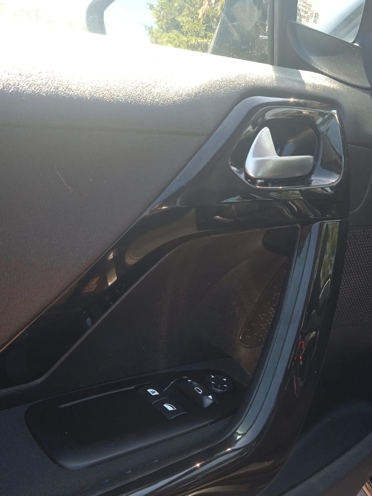 Peugeot 208 1.4 VTi 95 CV 5p. GPL Allure