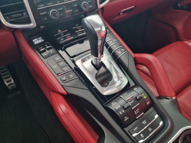 PORSCHE Cayenne 4.1 S Diesel