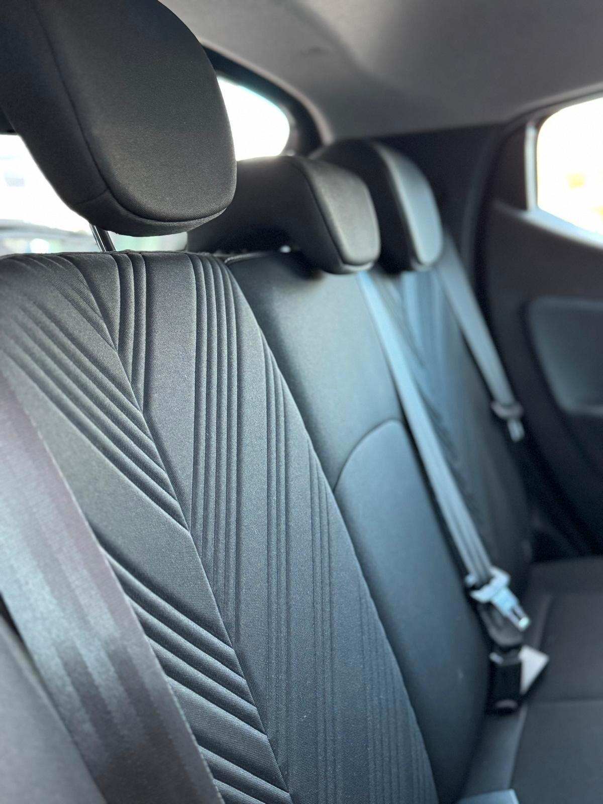 Lancia Ypsilon 1.2 69 CV 5 porte GPL Silver