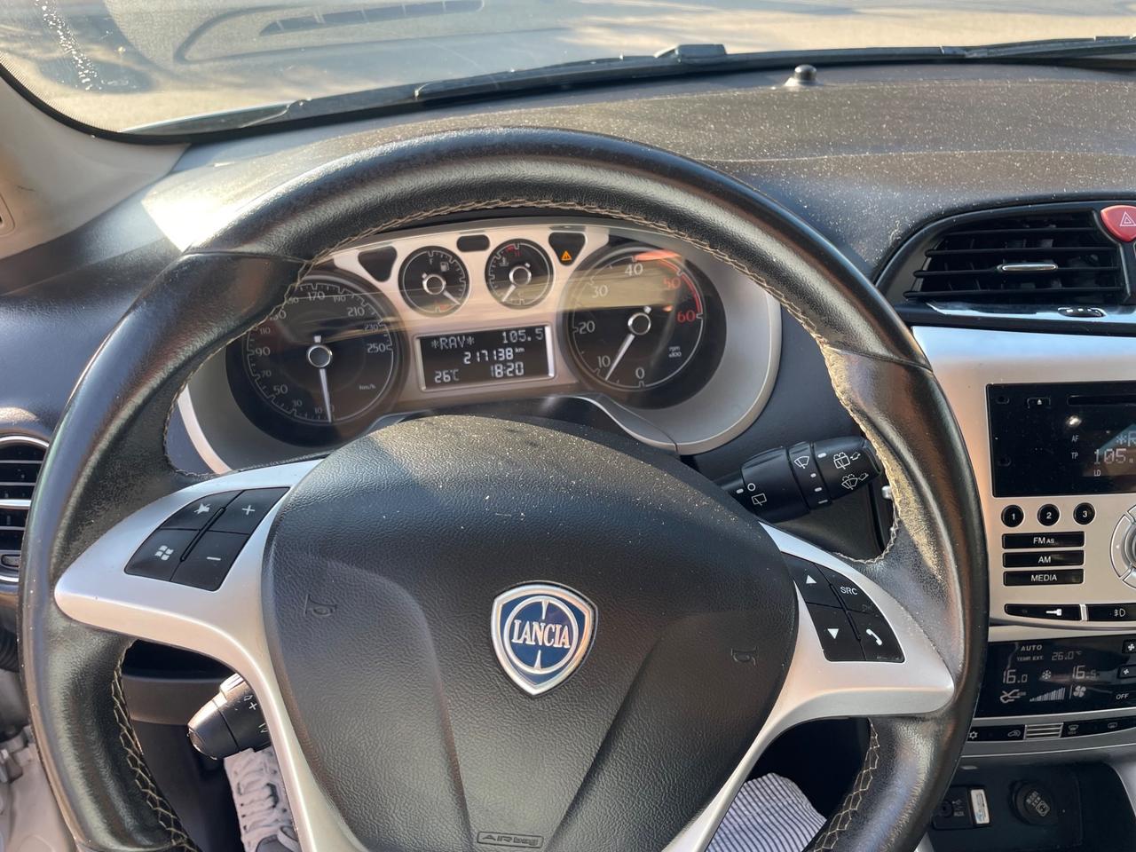 Lancia Delta 1.6 MJT DPF Gold