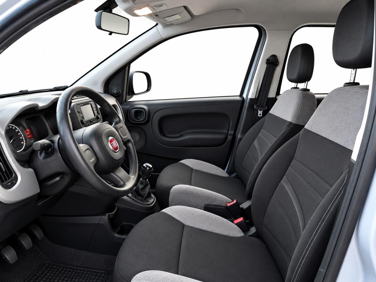 Fiat Panda 1.0 FireFly S&S Hybrid Garmin