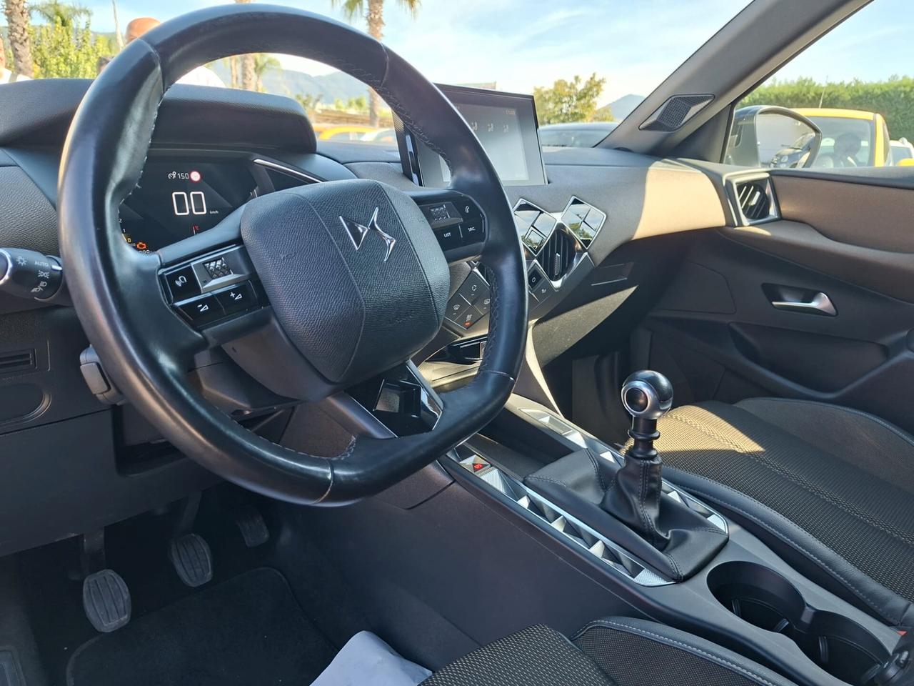 Ds DS3 3 Crossback BlueHDi 100 So Chic