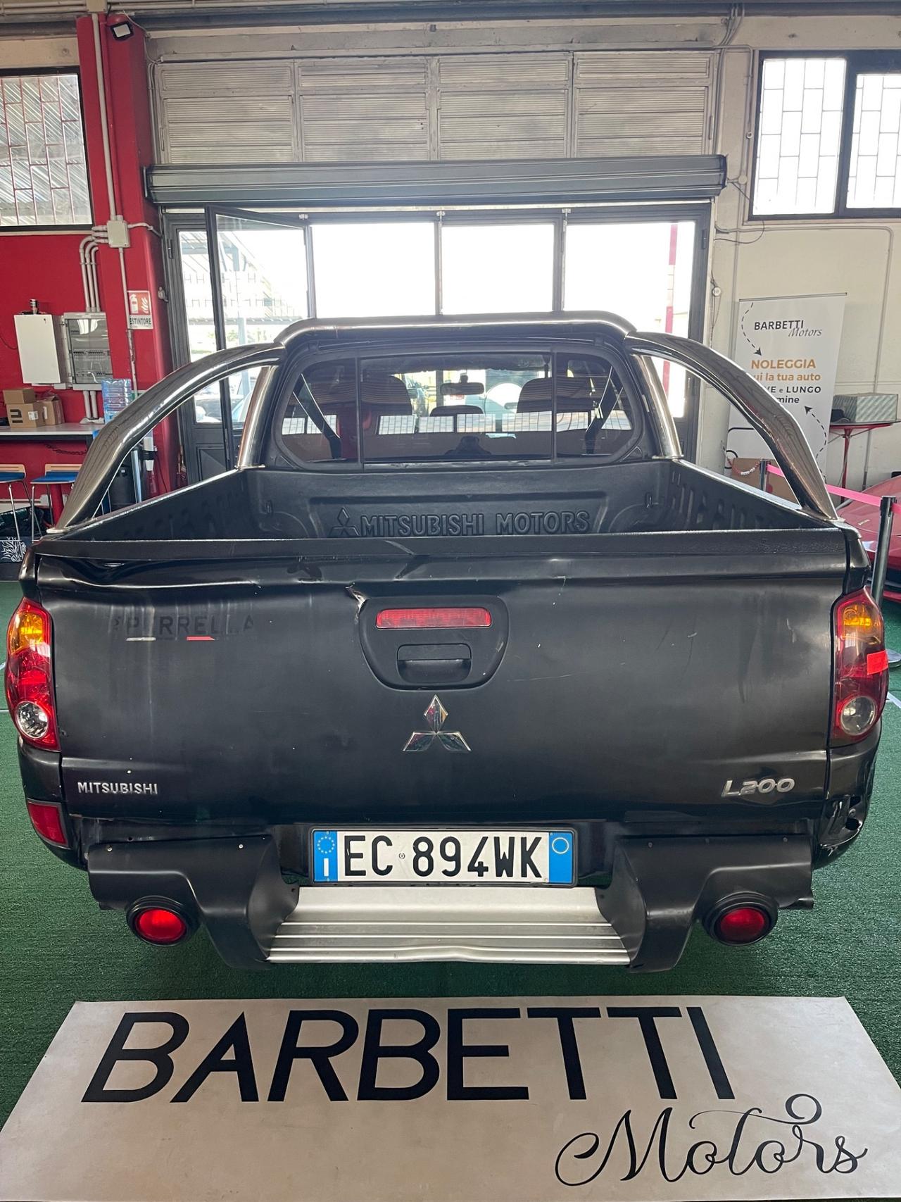 Mitsubishi L200 2.5 DI-D 4x4 Iva Esposta PERMUTE RATE