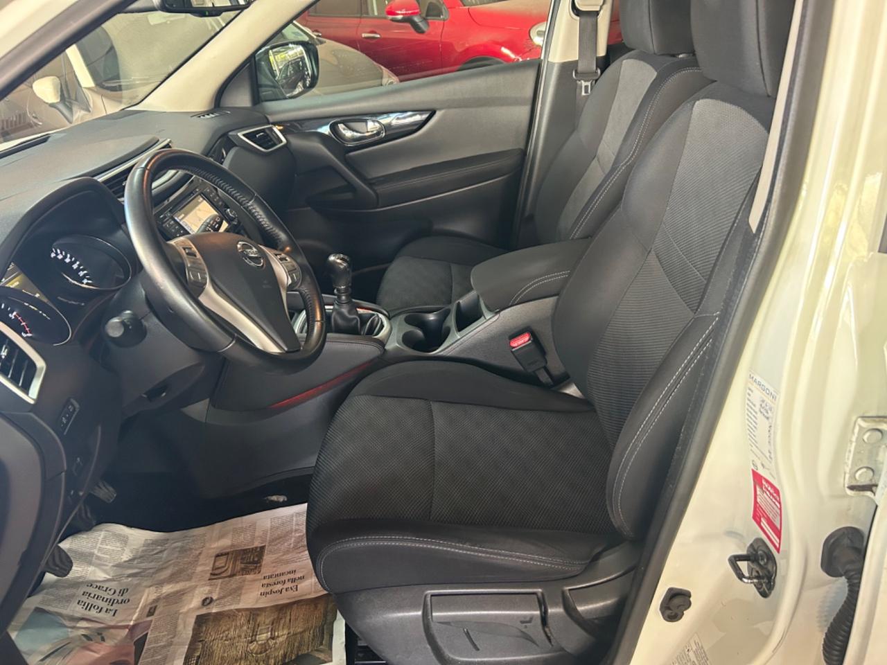 Nissan Qashqai 1.5 dCi N-Connecta 360