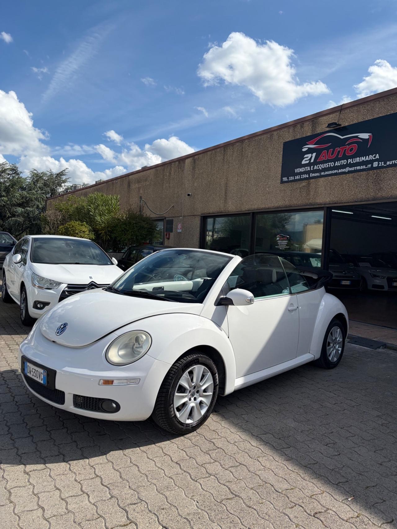 Volkswagen New Beetle 1.4 16V Cabrio