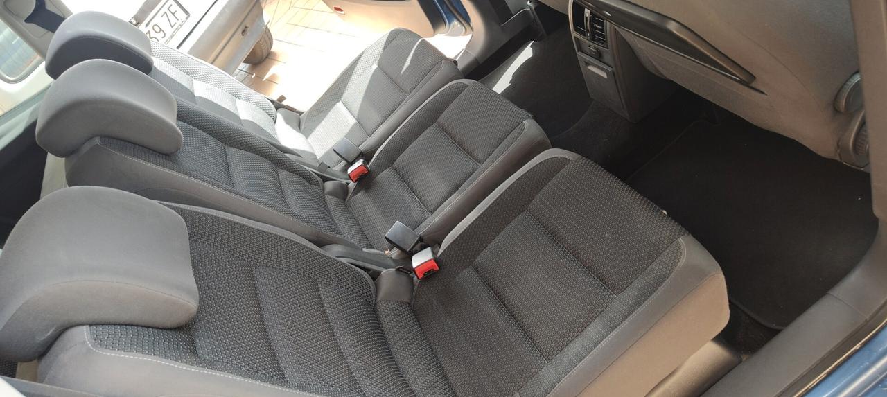 Volkswagen Touran 1.6 TDI Comfortline