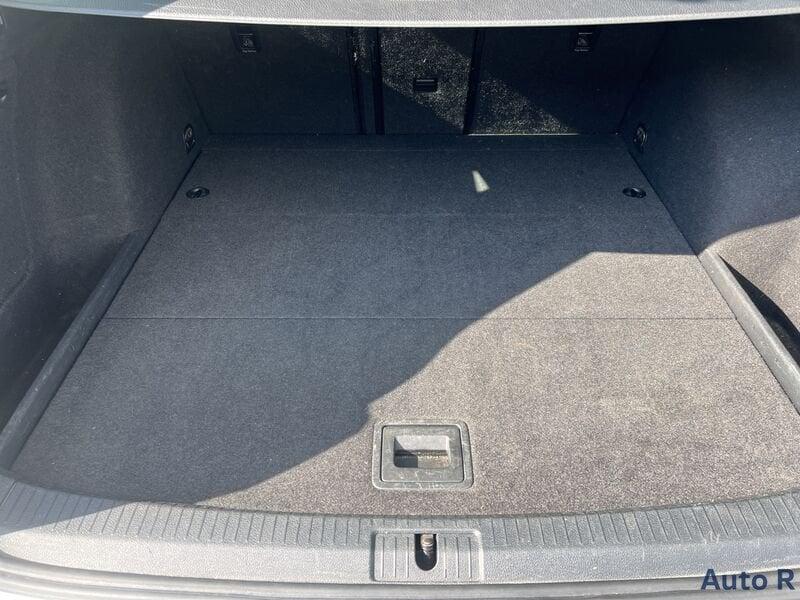 Volkswagen Golf Golf Variant 1.6 BlueTDI 110 CV DSG Comfortline