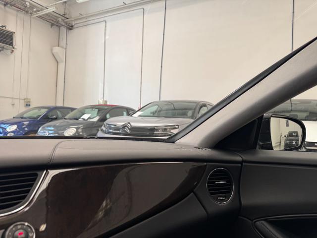 MERCEDES-BENZ CLS 320 CDI V6 Chrome Autom. 224CV NAVI