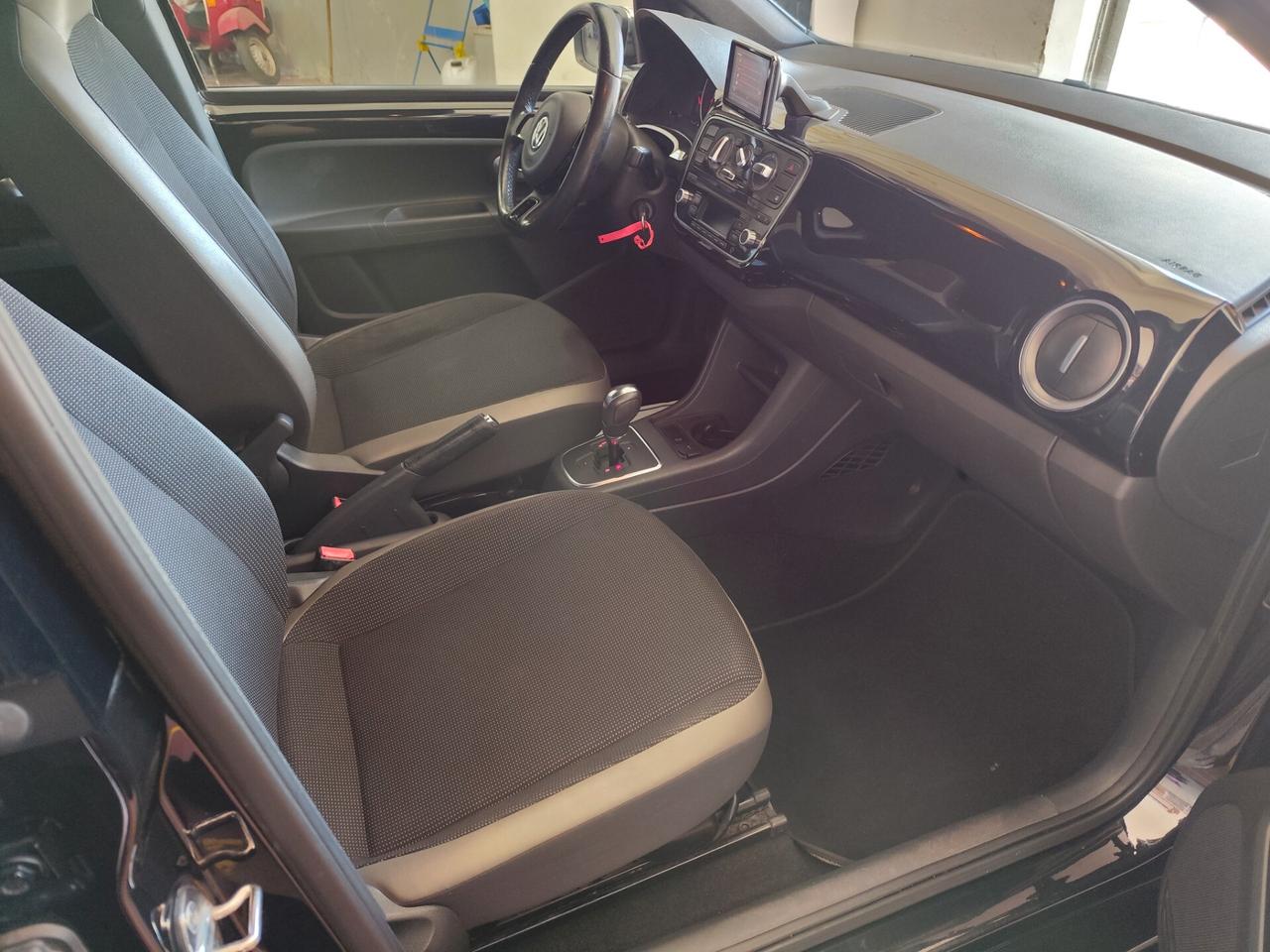 Volkswagen up! 1.0 75 CV 5p. high ASG