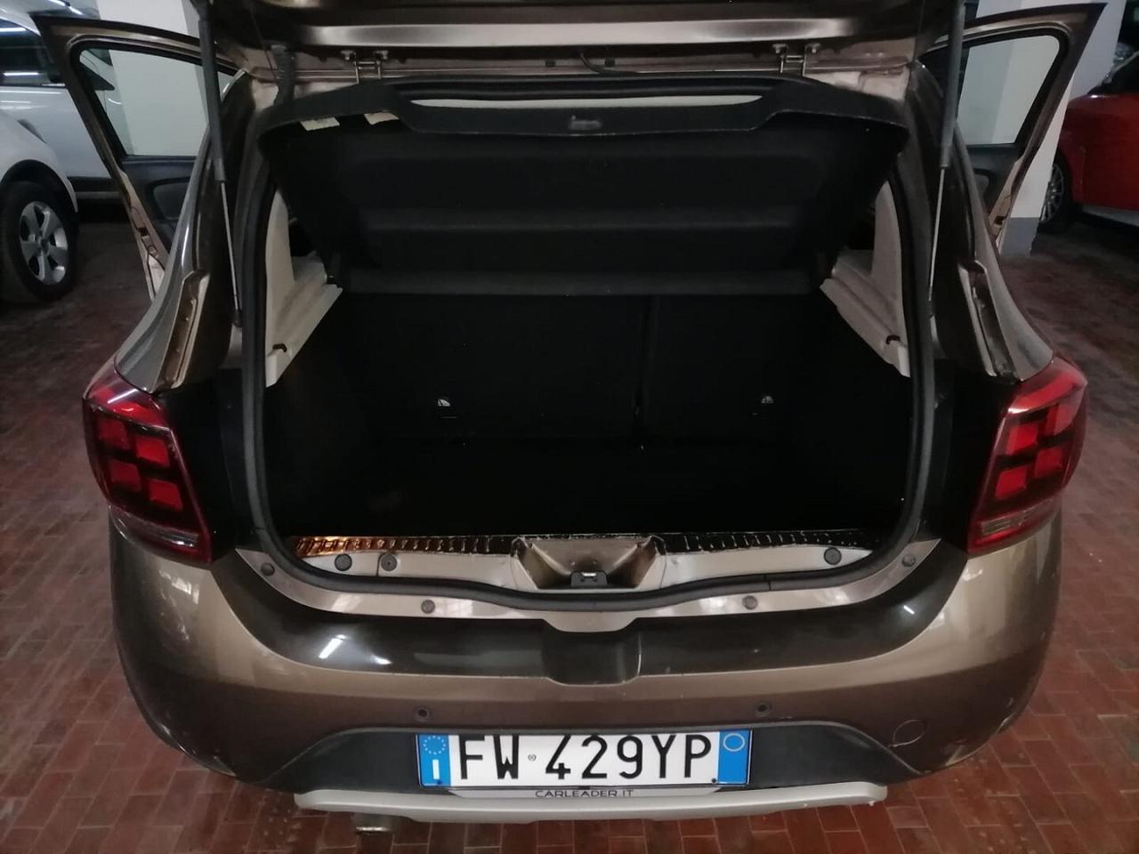 Dacia Sandero Stepway 09 TCE 12VT-GPL Prestige