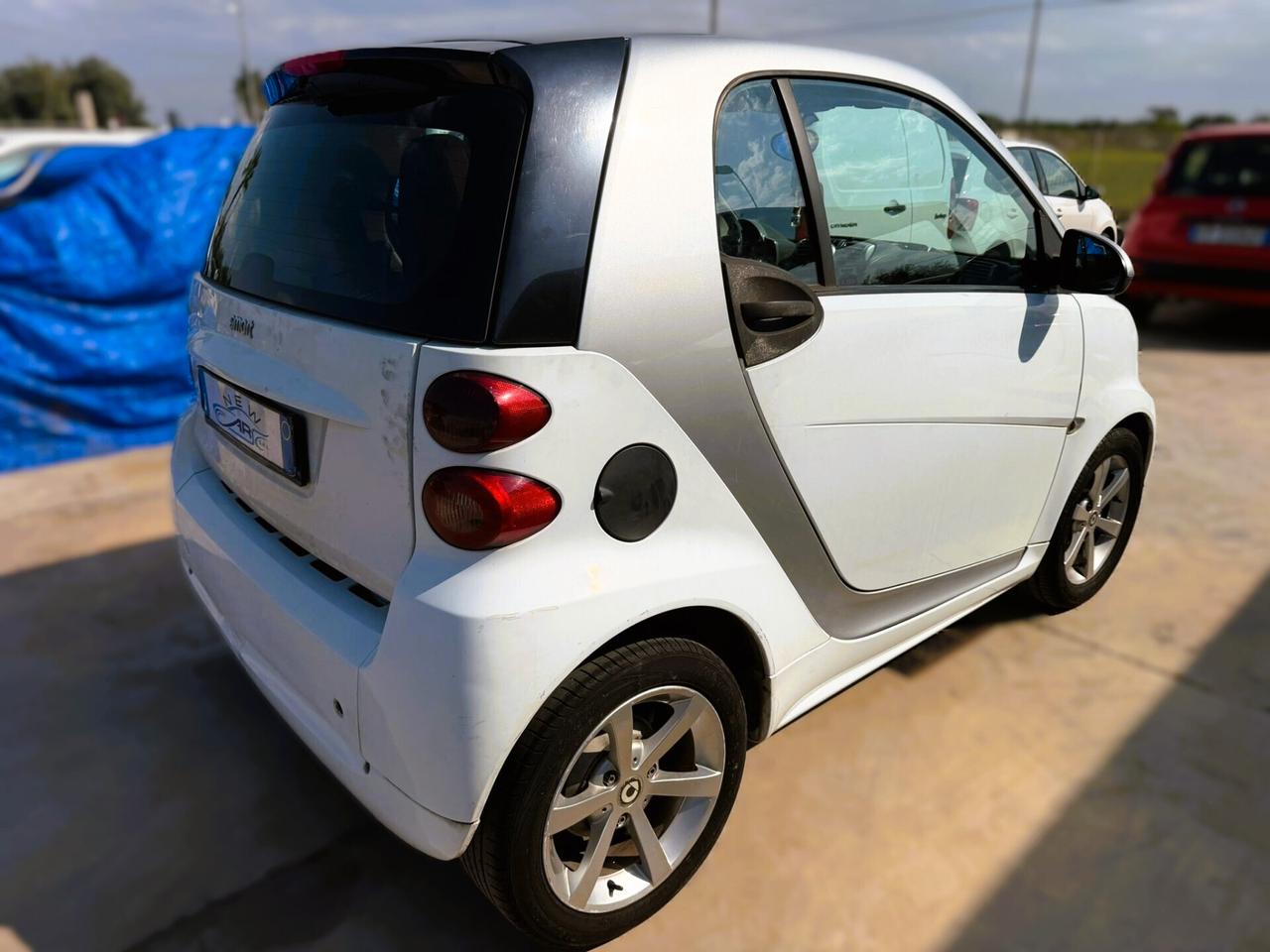 Smart ForTwo 1000 62 kW coupé passion