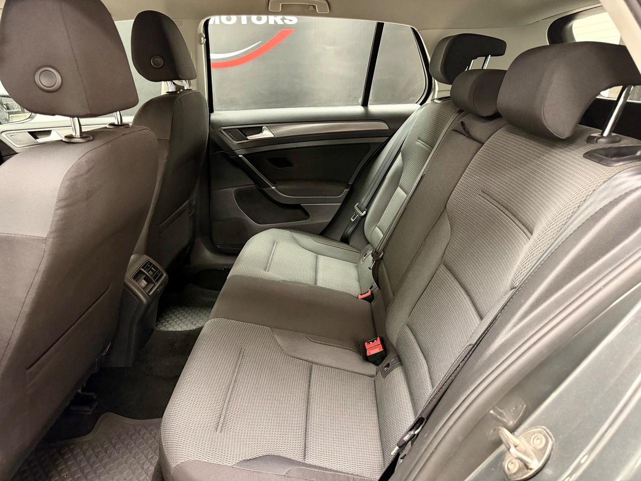 Volkswagen Golf 1.5 TGI DSG 5p. Business BlueMotion Technology