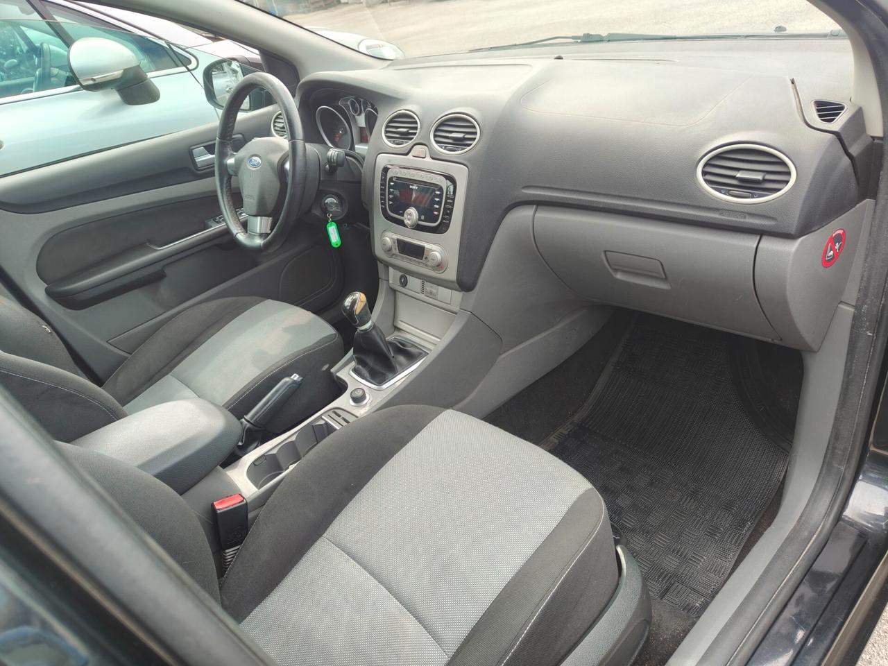 Ford Focus 1.6 StyleWagon iKon GPL