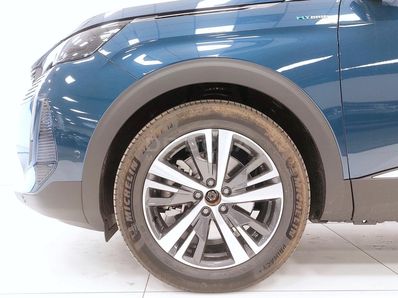 Peugeot 3008 1.6 hybrid phev allure pack 225cv e-eat8