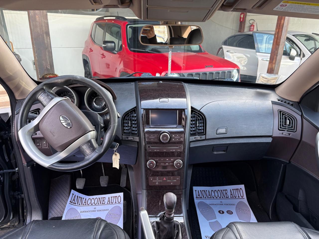 Mahindra XUV500 2.2 7 POSTI