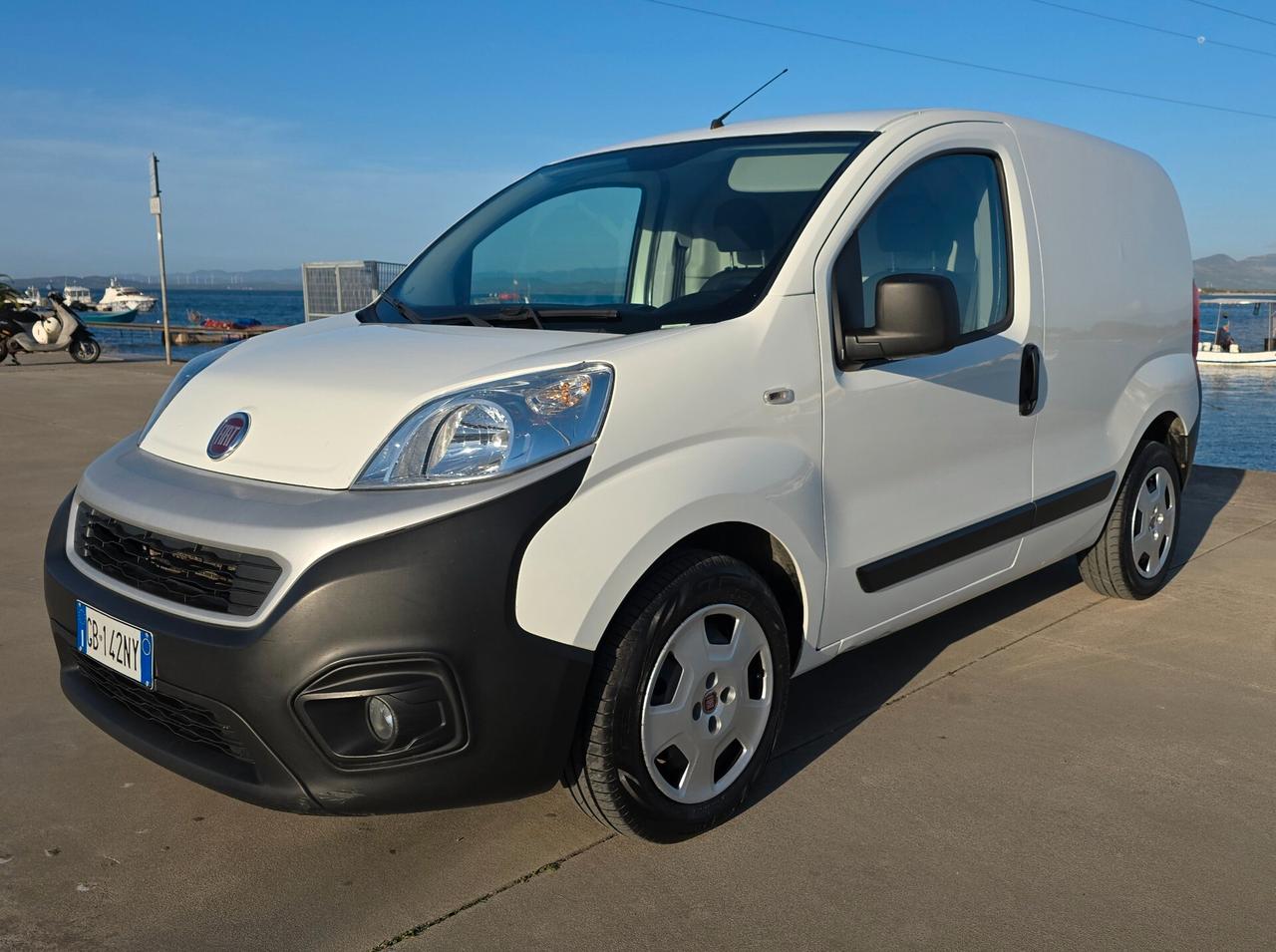 Fiat Fiorino 1.3 MJT 95CV Cargo SX