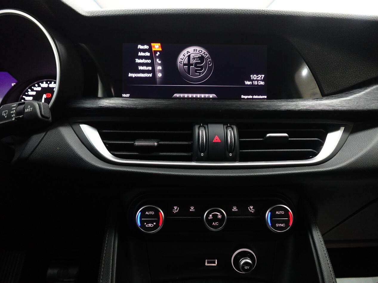 Alfa Romeo Stelvio 2.2 MJT 160 CV AT8 RW SPORT TECH