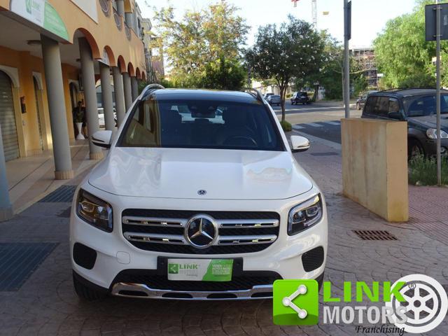 MERCEDES-BENZ GLB 200 D. 150 CV