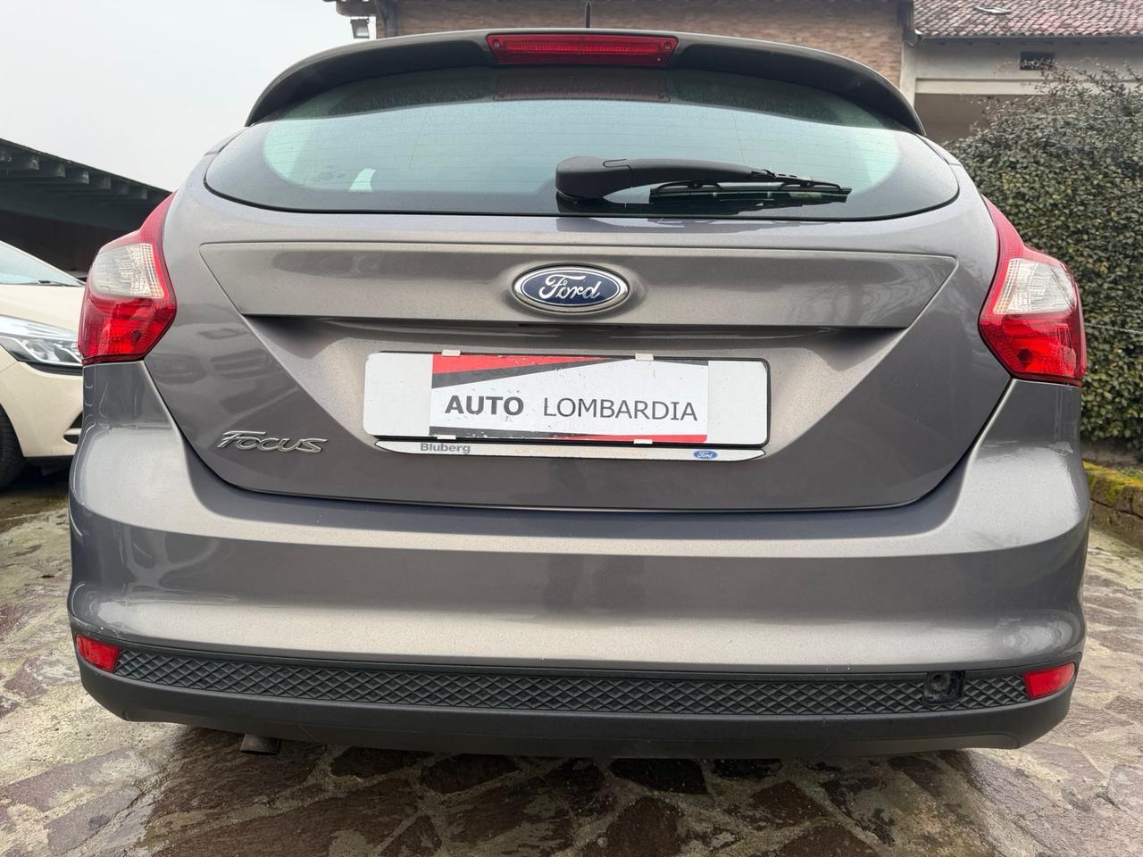 Ford Focus 1.6 TDCi 115 CV Individual neopatentati