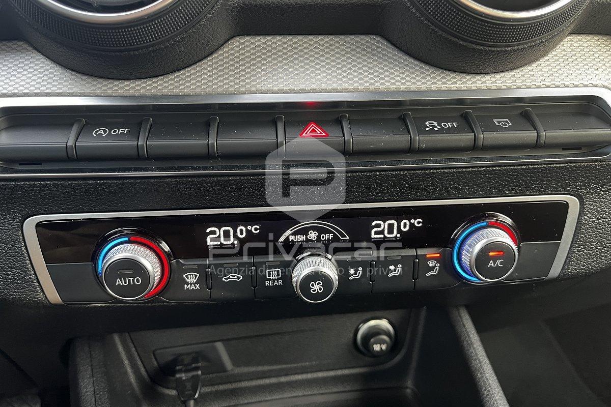 AUDI Q2 30 TDI Business