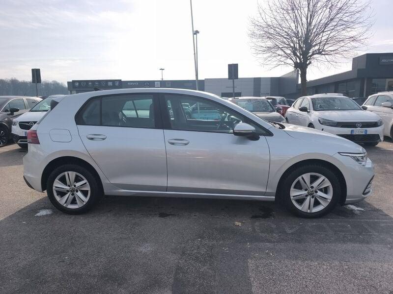 Volkswagen Golf VIII 2020 2.0 tdi Life 115cv dsg