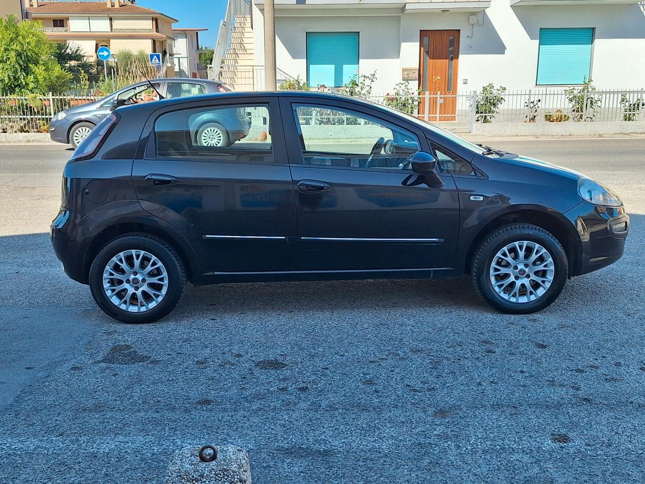 Fiat Punto Evo 1.4 5 porte Emotion Natural Power NEOPATENTATI EURO5