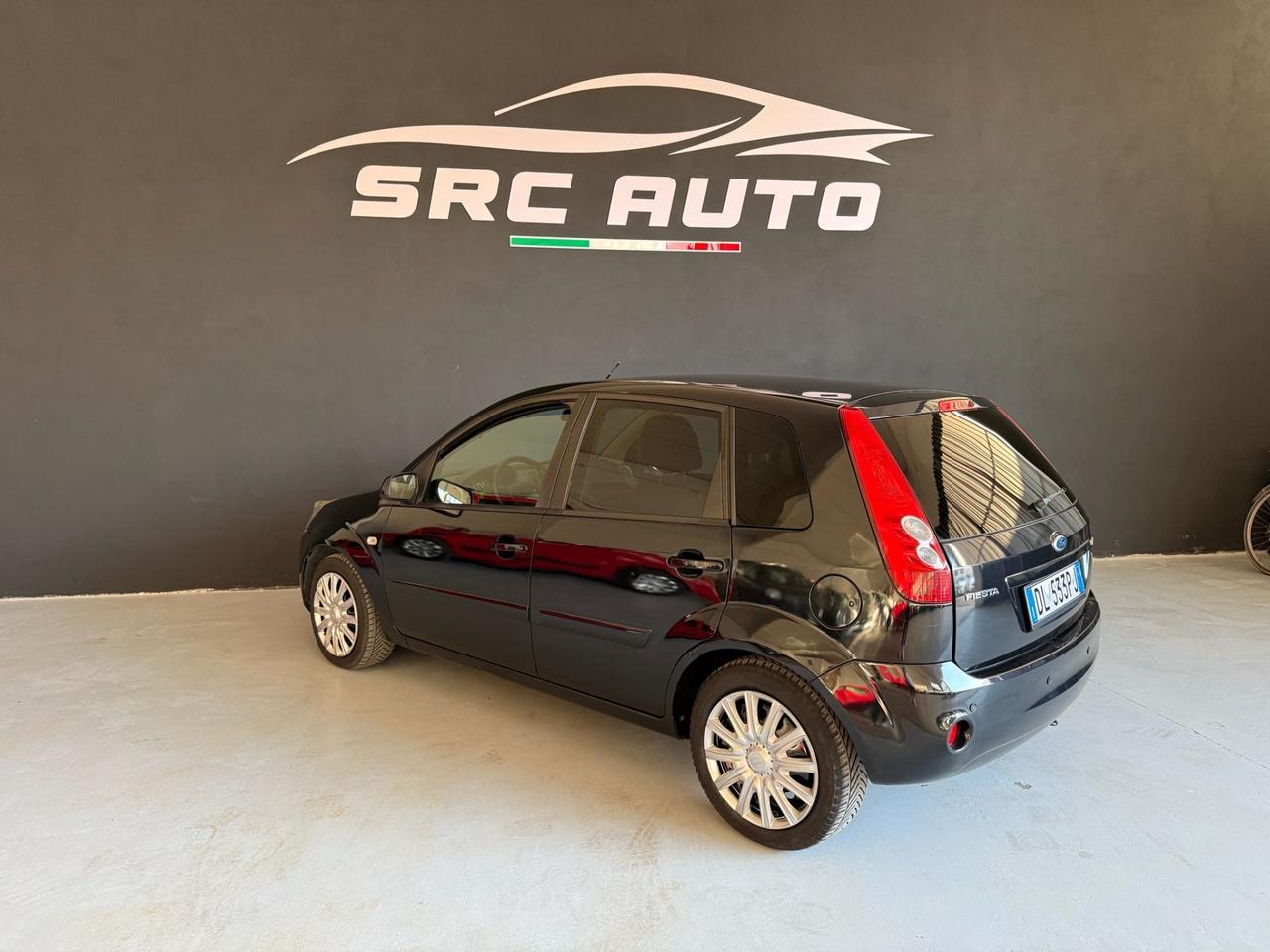 Ford Fiesta 1.4 TDCi 5p. Ghia