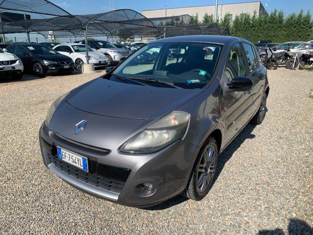 RENAULT Clio 1.2 16V 5 porte Luxe