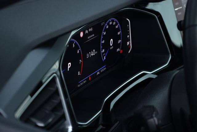 VOLKSWAGEN Taigo 1.0 TSI 115 CV TETTO DSG R-Line Prezzo Netto