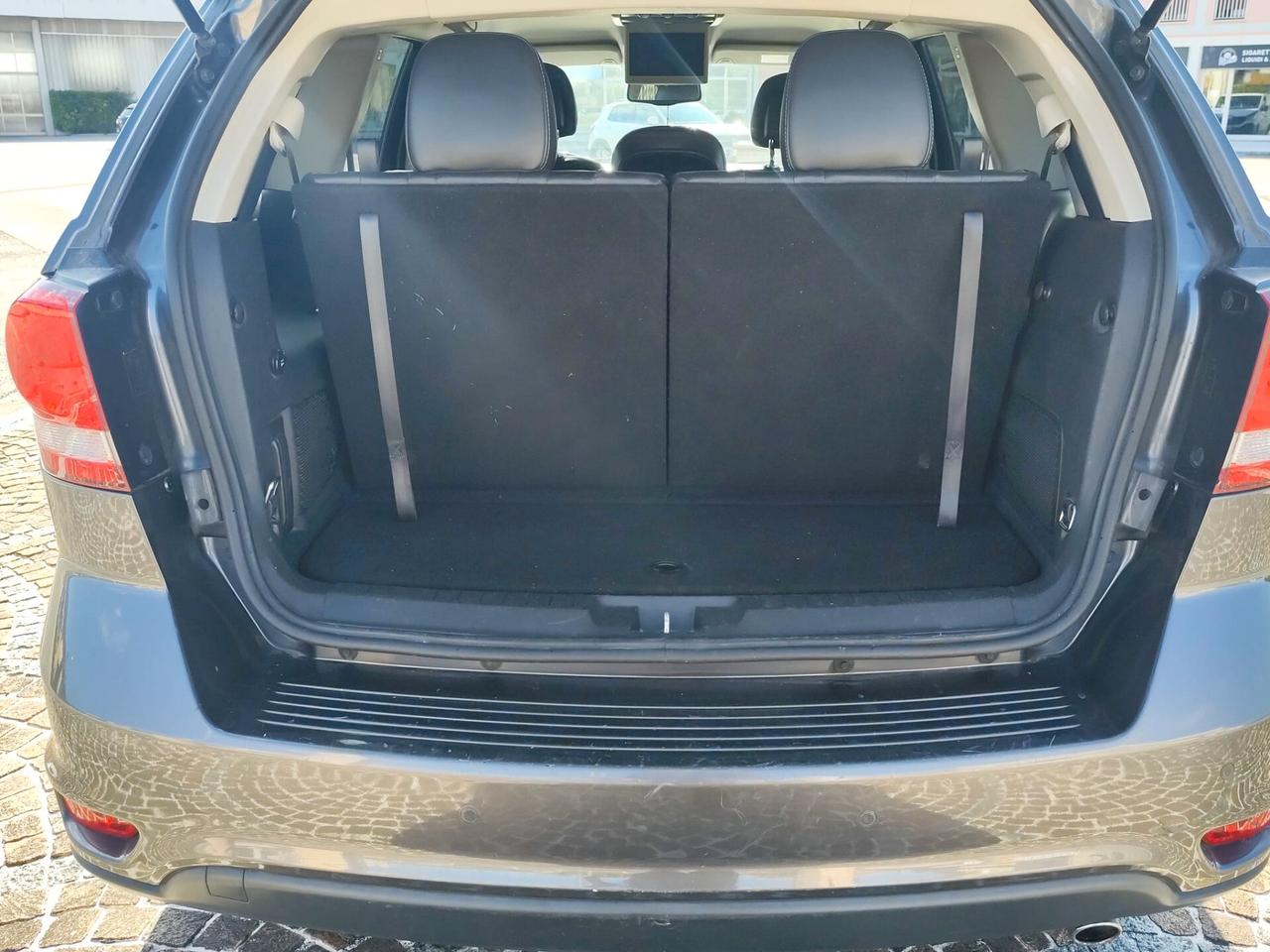 Fiat Freemont 2.0 Multijet 170 CV Black Code