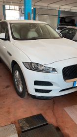 Jaguar F-Pace 2.0 D 180 CV AWD Pure