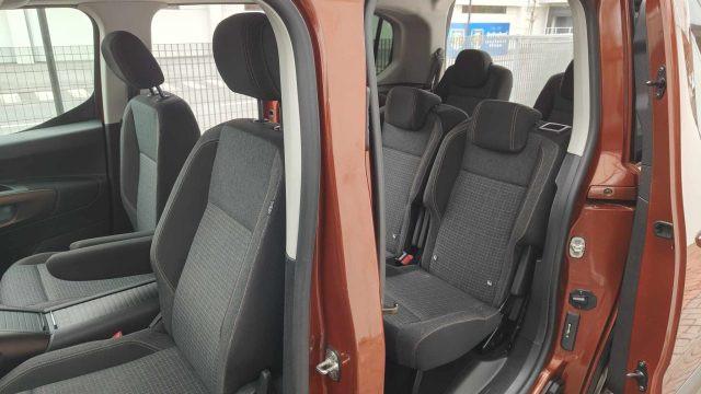 PEUGEOT Rifter BlueHDi 130 S&S EAT8 GT Line 7 POSTI