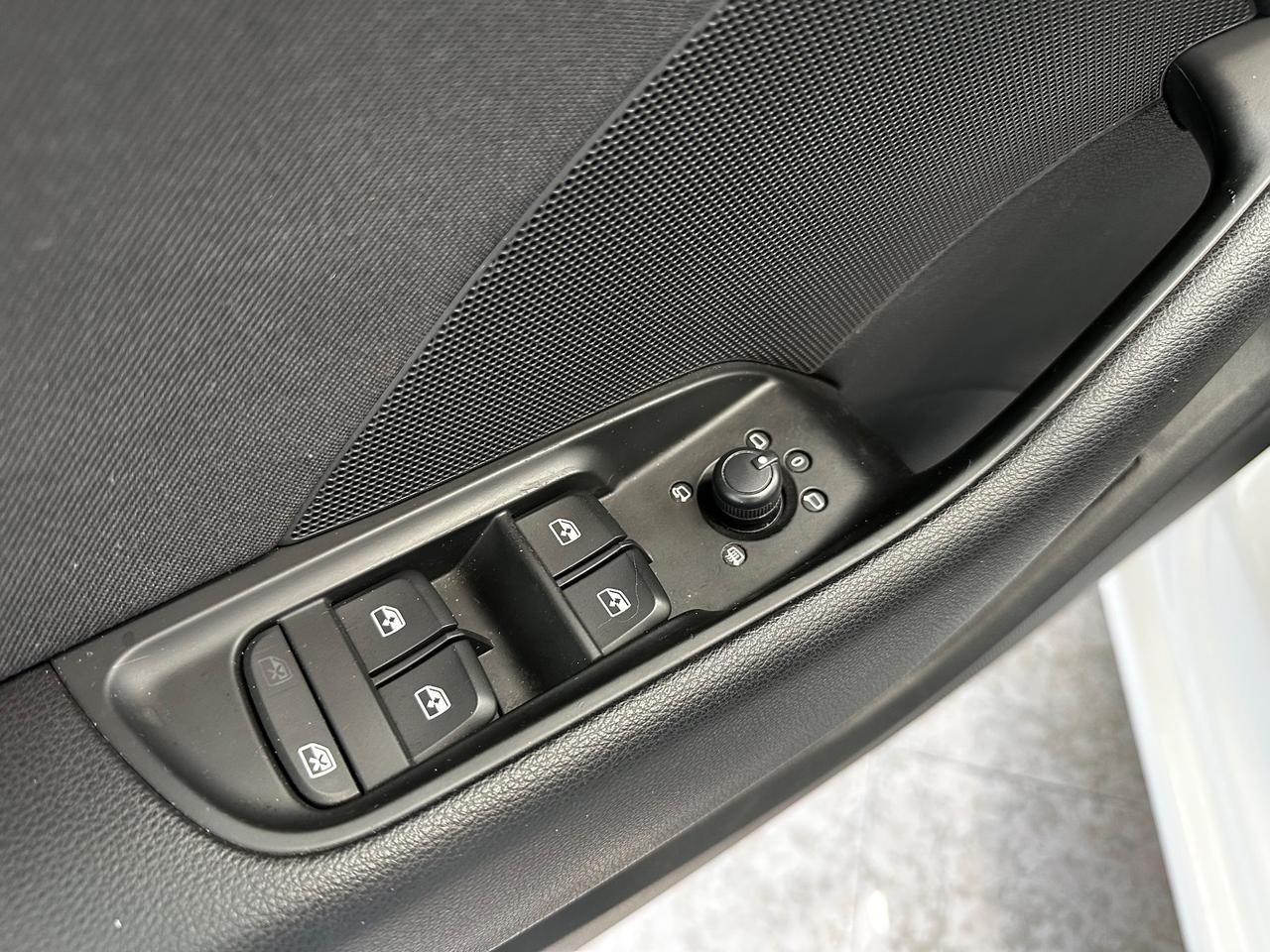 Audi A3 SPB 1.6 TDI 116 CV S tronic Business