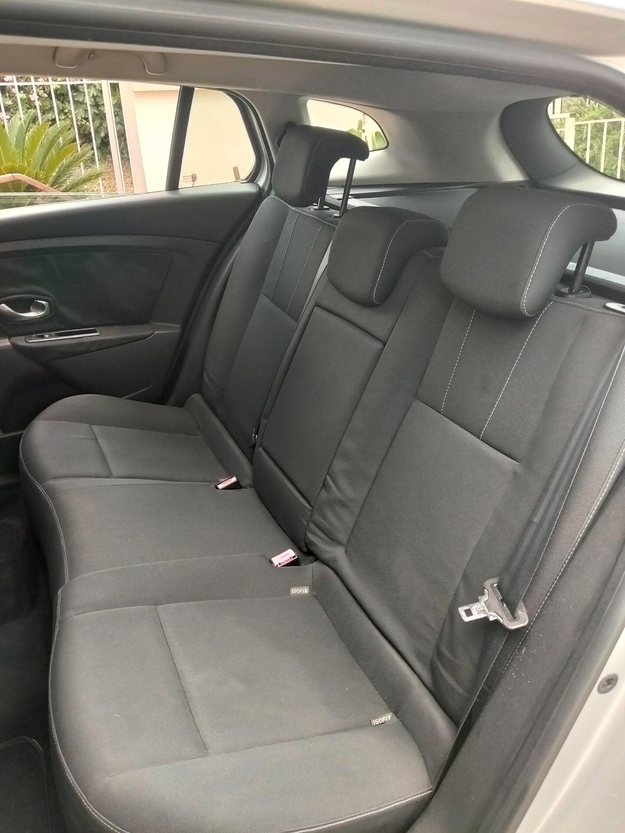 Renault Megane Mégane 1.5 dCi 110CV EDC Attractive