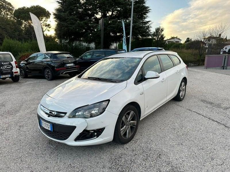 Opel Astra IV Sports Tourer 1.7 cdti Cosmo 125cv