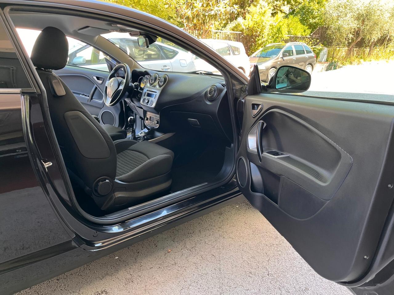Alfa Romeo MiTo 1.3 jtdm-2 Distinctive premium