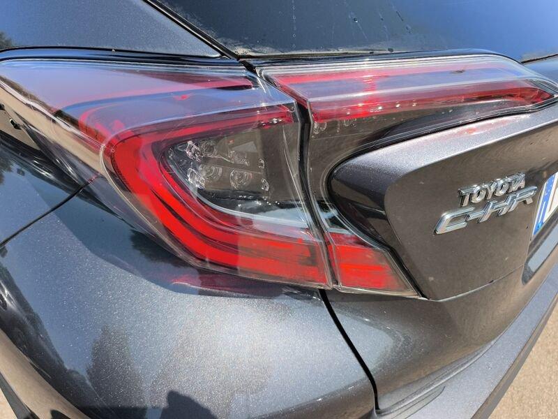 Toyota C-HR I 2016 1.8h Lounge 2wd e-cvt