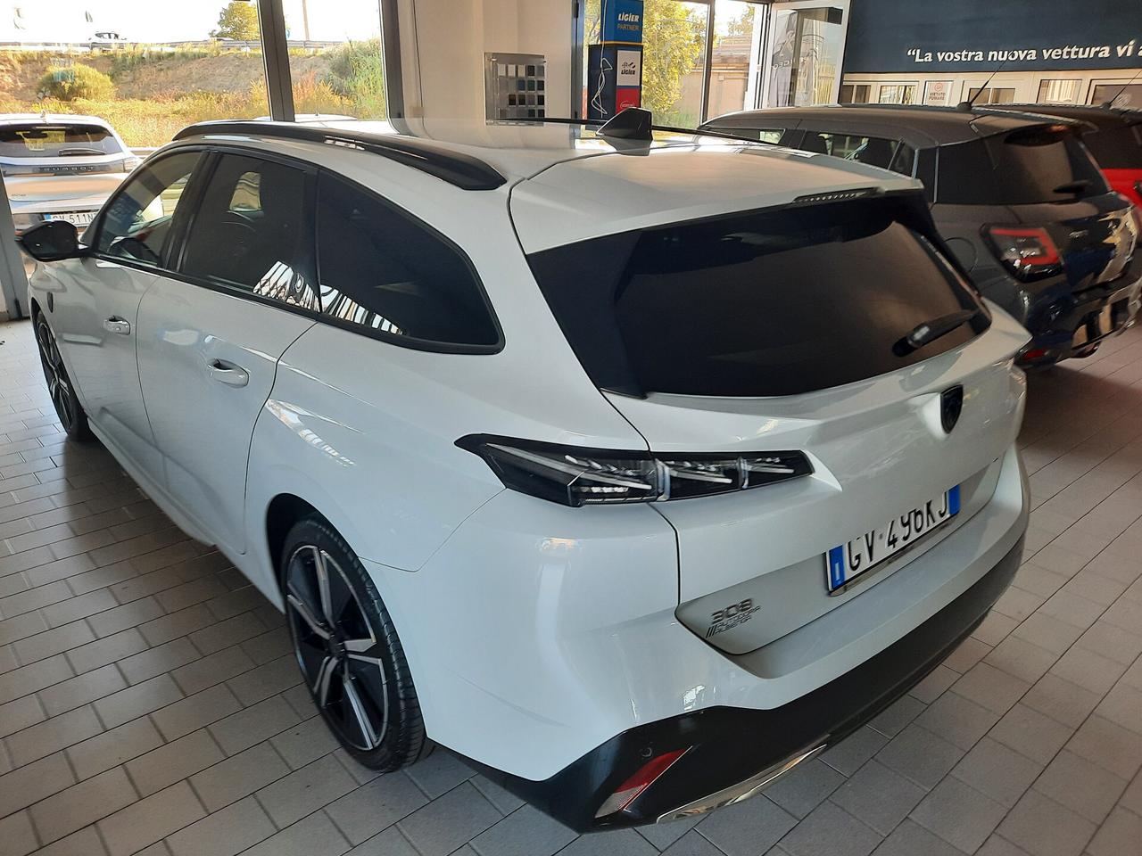 Peugeot 308 BlueHDi 130 S&S EAT8 SW GT