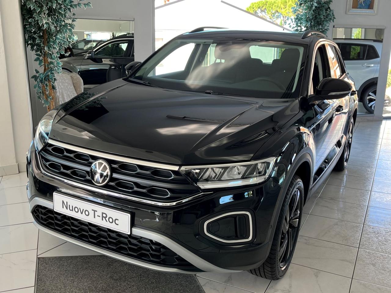 VOLKSWAGEN T-Roc 2022 T-Roc 1.5 tsi R-Line Plus dsg