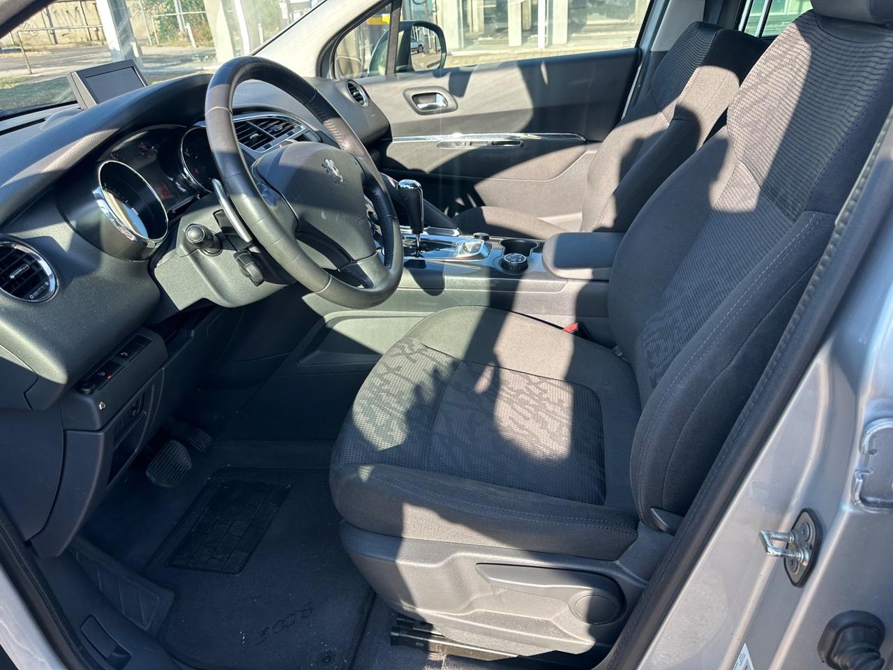Peugeot 3008 1.6 e-HDi 112CV cambio robotizzato Stop&Start Access