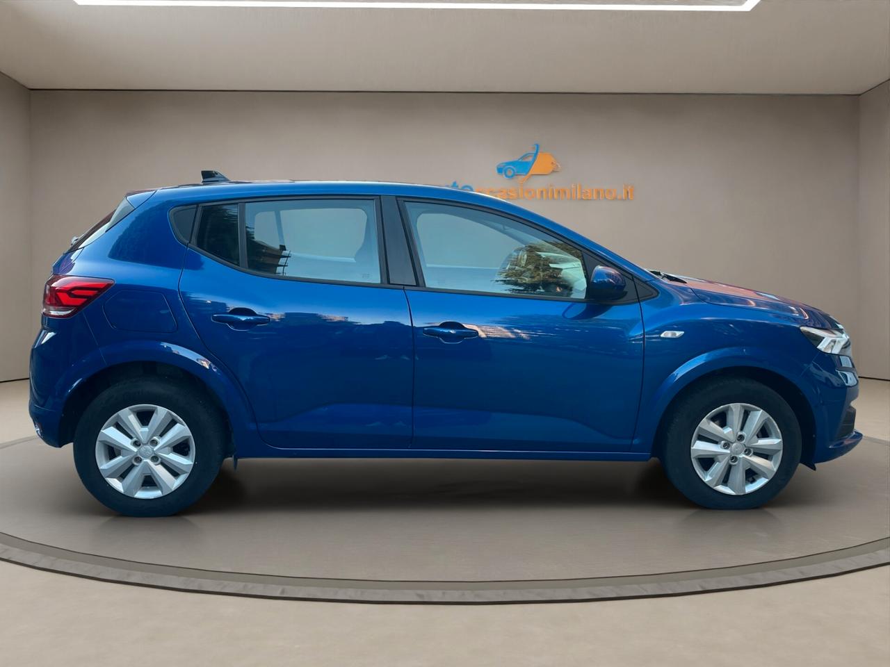 Dacia Sandero UNICO PROPRIETARIO - NEOPATENTATI